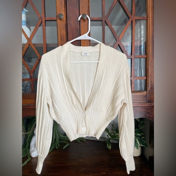 Wilfred Thais Plunge Front Cardigan Size XXS Two Button - Picture 2 of 6